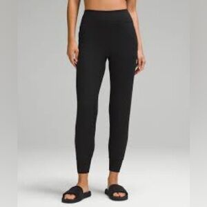 Lululemon align Classic Black Women's joggers